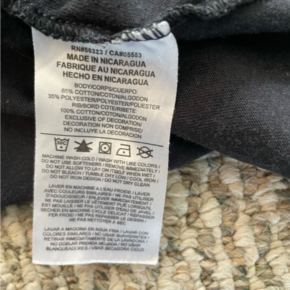 Nike Black Tee with White Swoosh - Picture 3 of 7